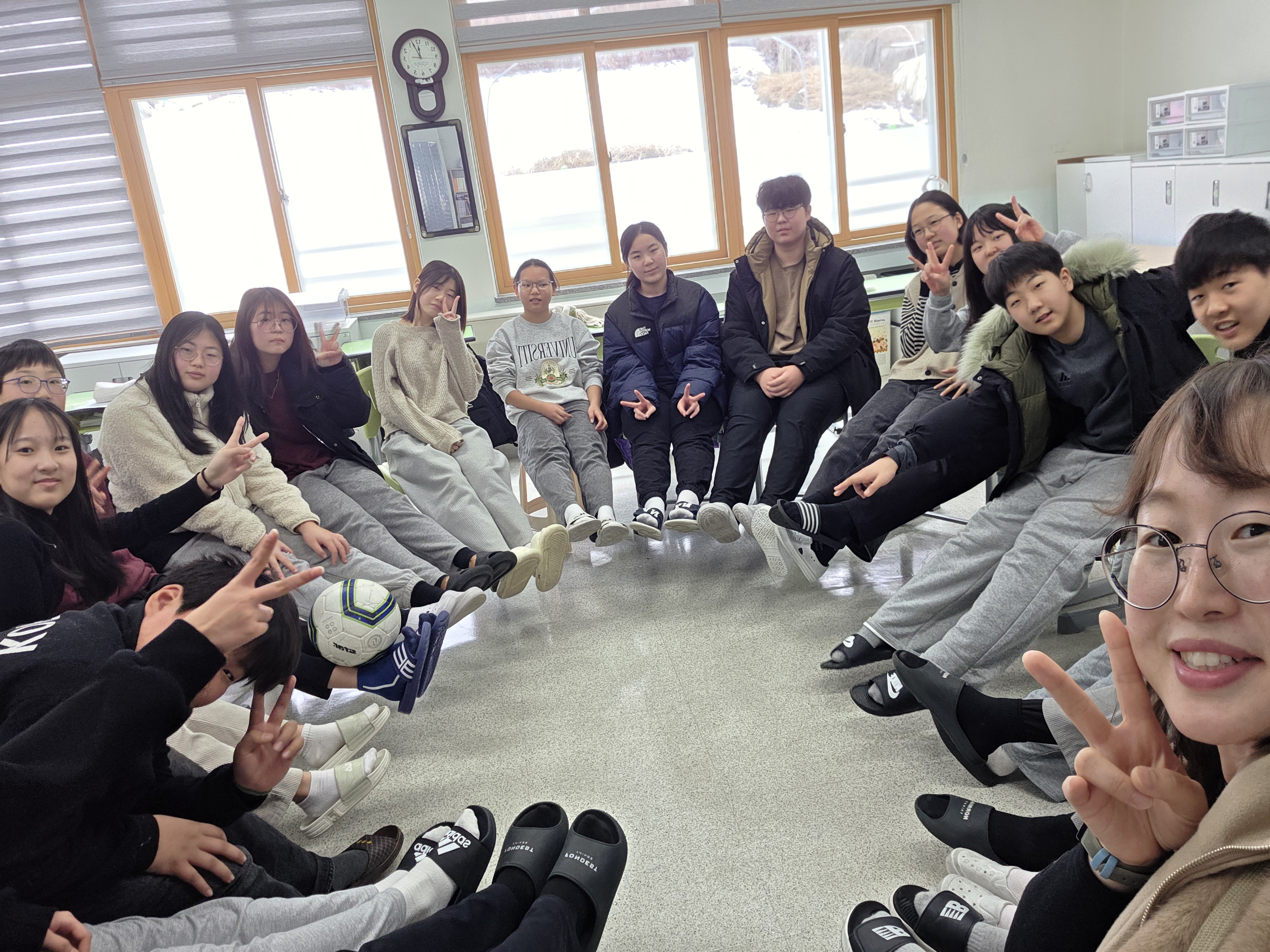 새학년 적응시기(공동체 놀이) 사진